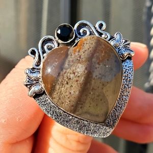 New Heart Shaped Honey Dendritic and Black Spinnel 925 Silver Statement Ring.